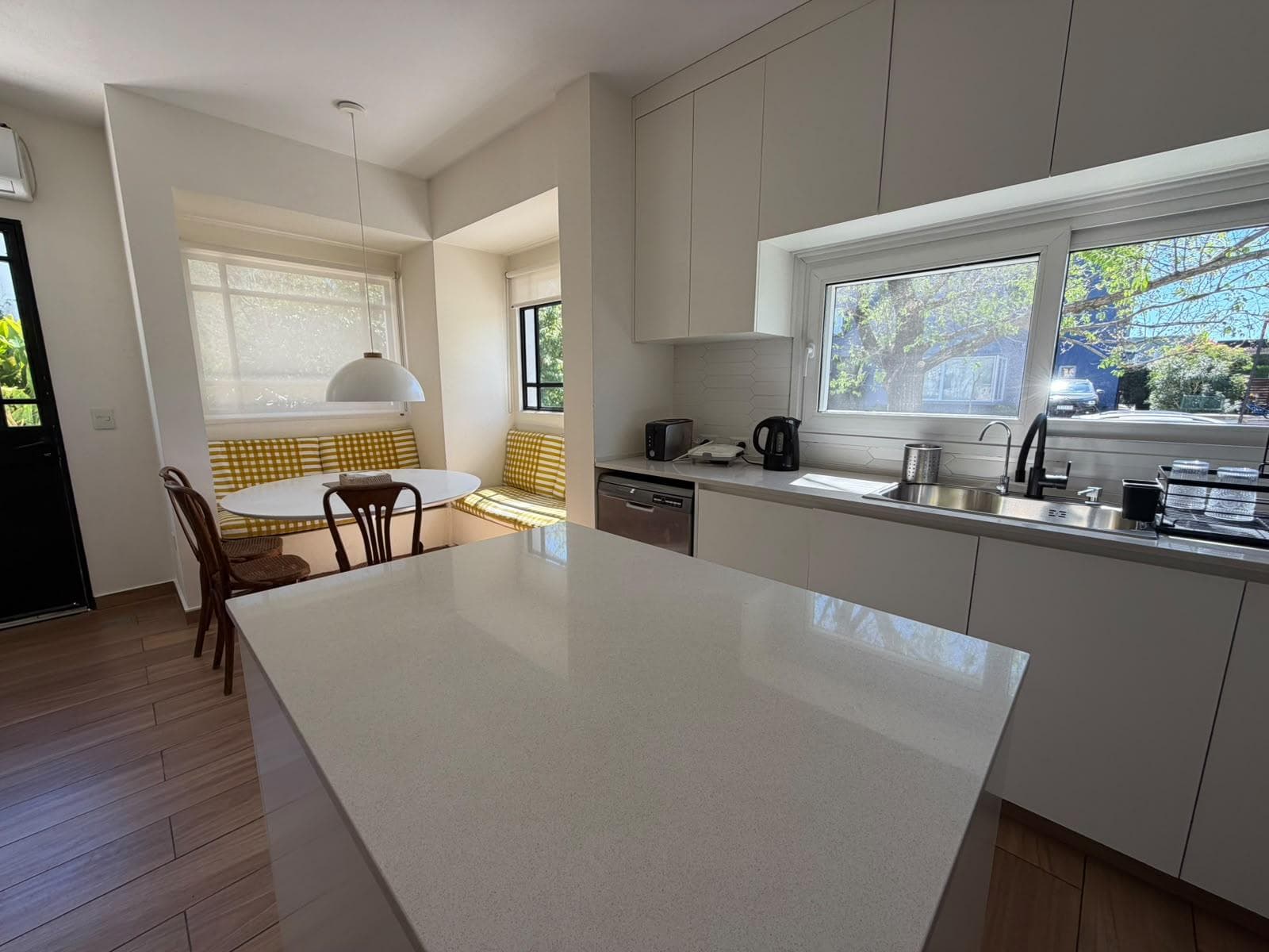 House for sale in La Comarca, inner lot in the Nordelta area