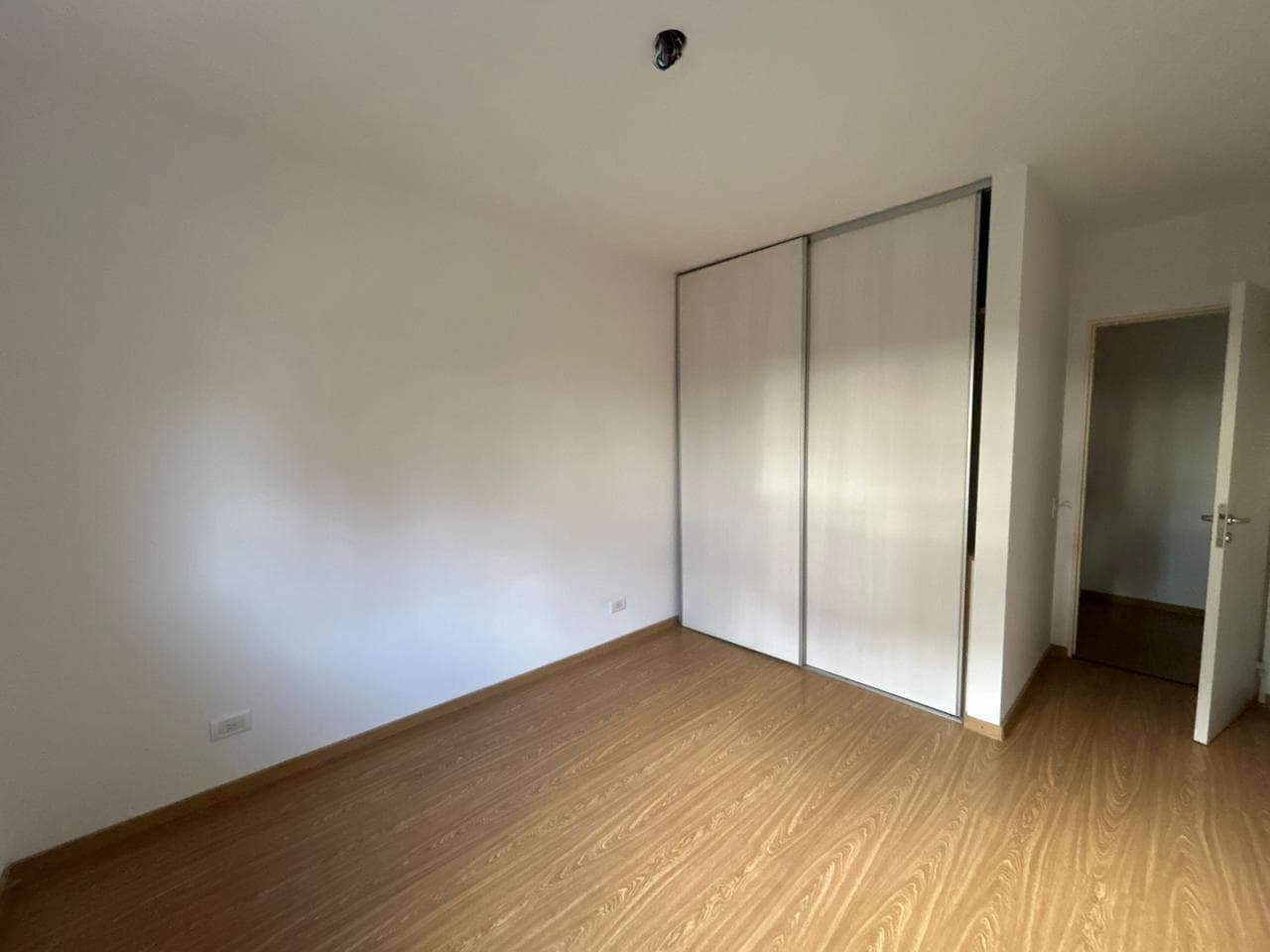 Apartment for Rent in the Palos Verdes Country Club Neighborhood