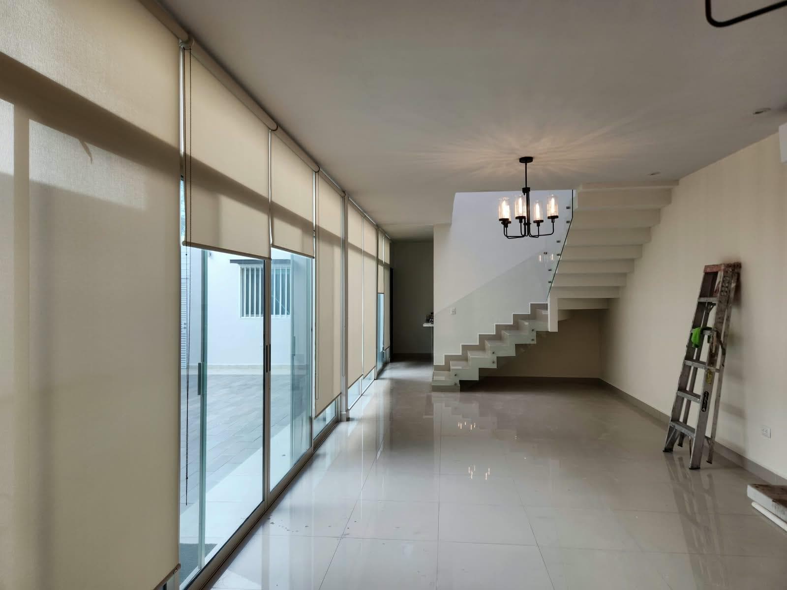 FOR RENT: House in VISTANCIA RESIDENCIAL - National Highway in MONTERREY - Private Subdivision