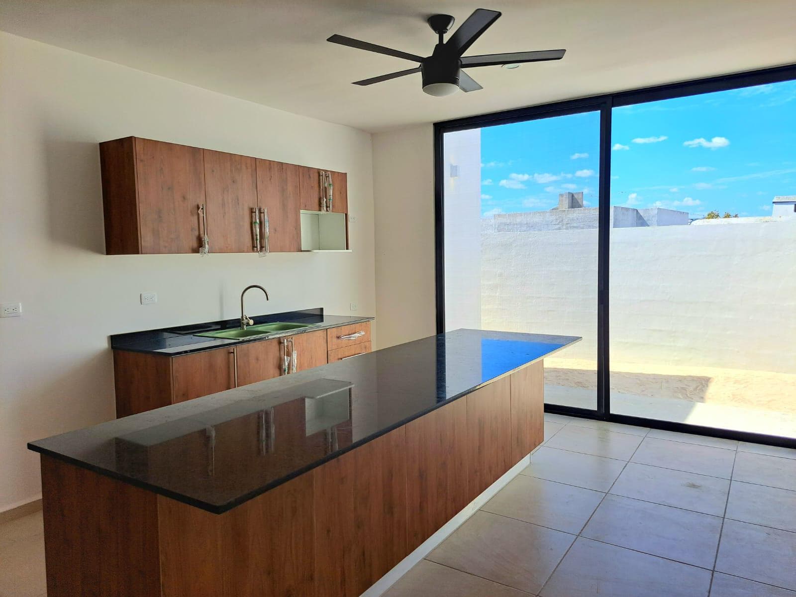 House for Sale in Xcanatún, Mérida, Yucatán