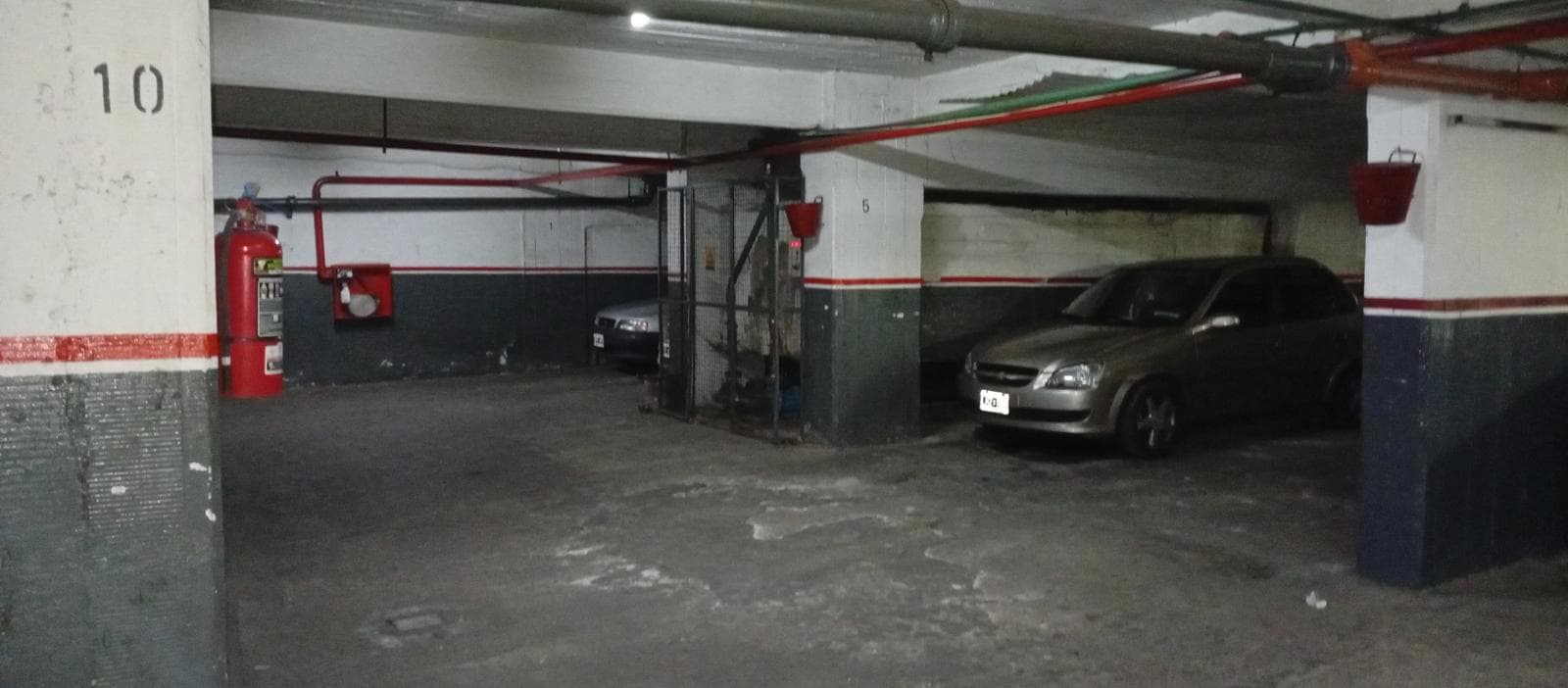GARAGE FOR SALE – CABALLITO – 10 M² – 24-HOUR SECURITY