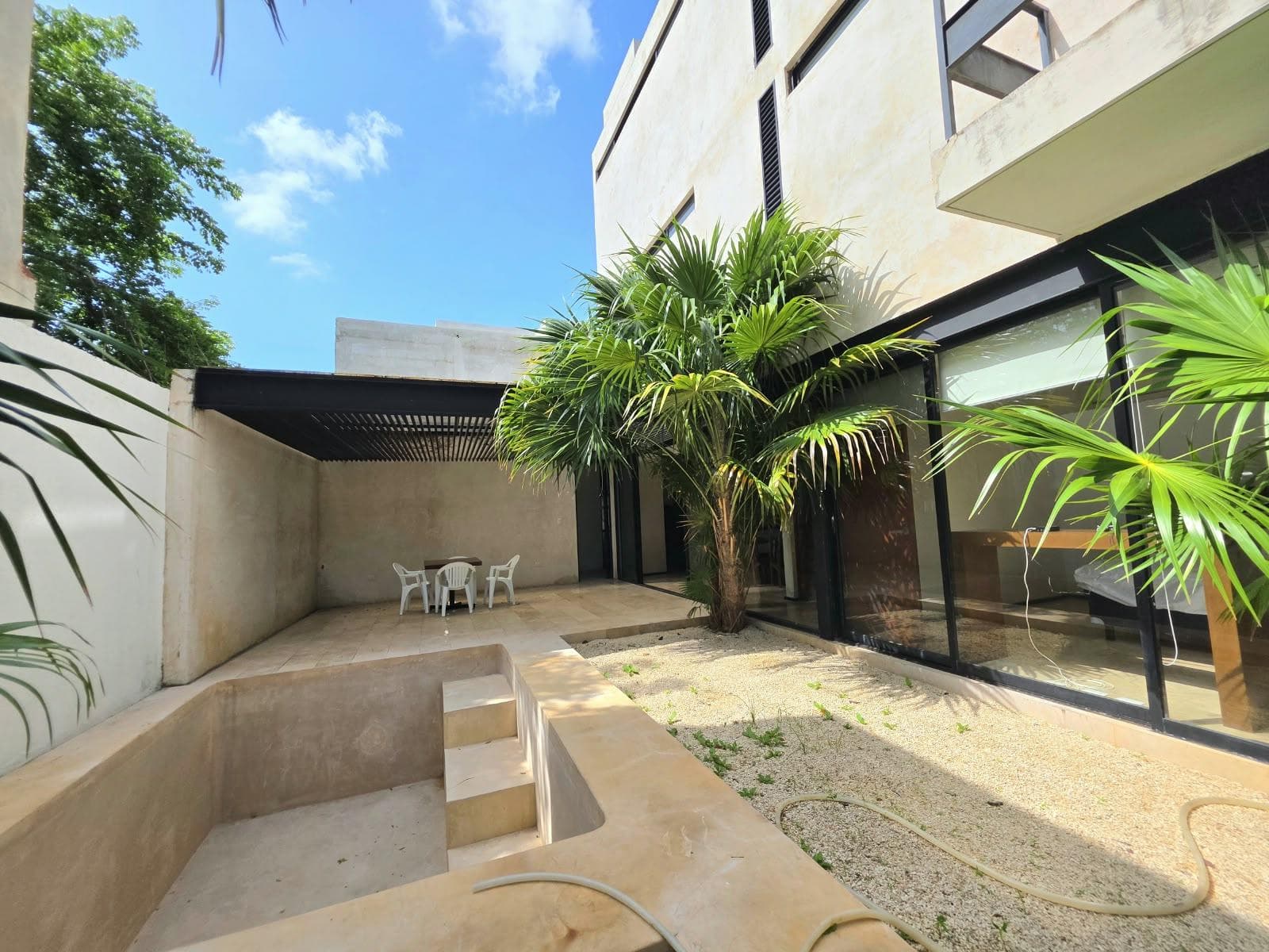 FURNISHED Apartment for Rent with Pool, 3 Bedrooms on the GROUND FLOOR in Montes de Amé, Mérida, Yucatán