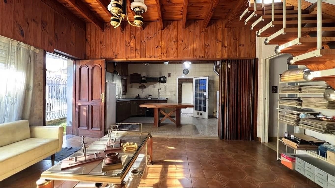 CASA LOTE PROPIO 4 AMBIENTES PARQUE COCHERAS VILLA LUZURIAGA