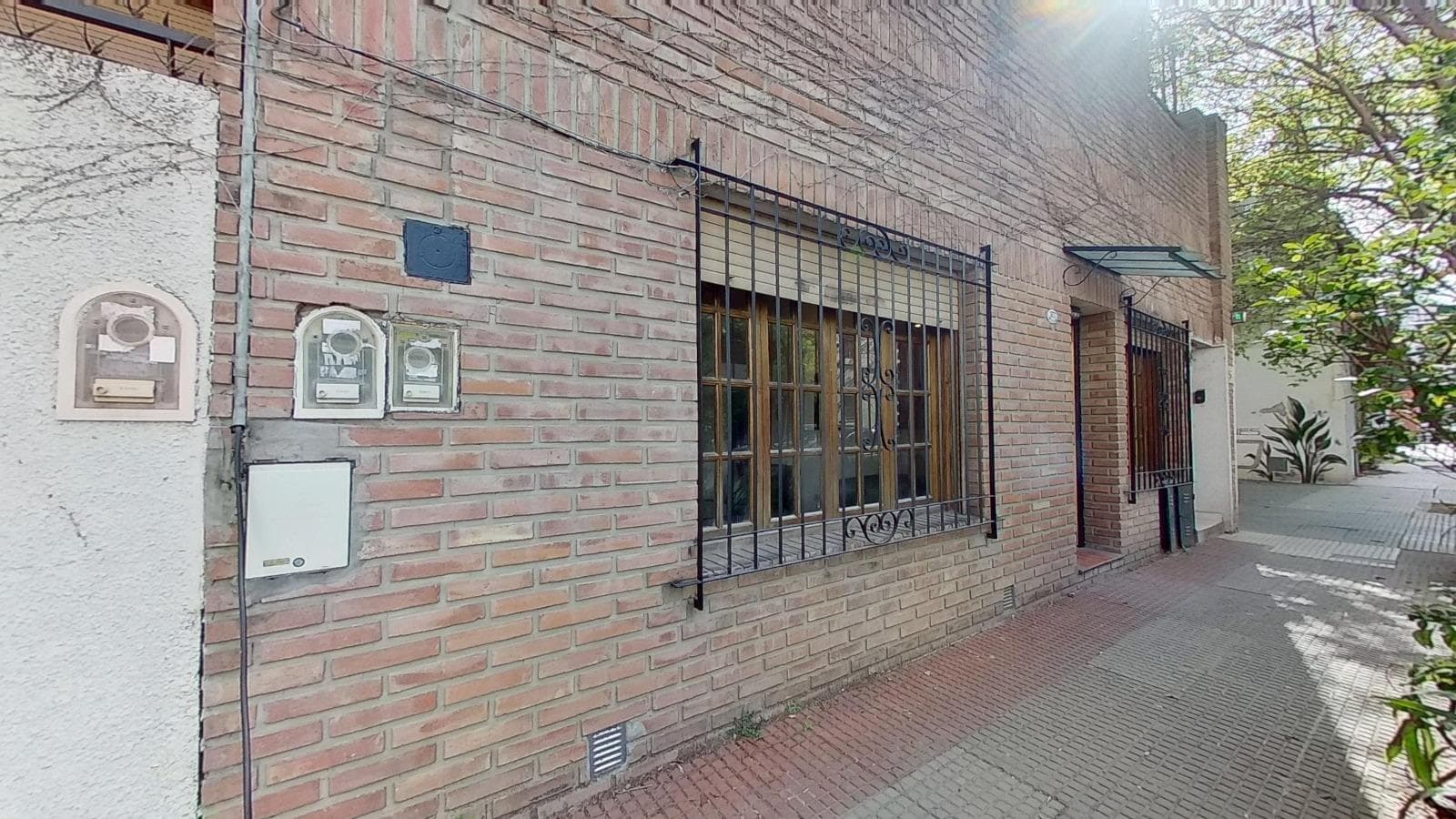 Venta Ph al frente Belgrano Chico 5 ambientes patio y terraza sin expensas