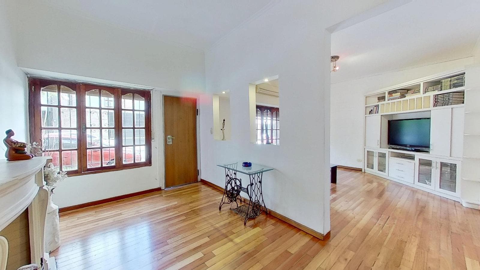 Venta Ph al frente Belgrano Chico 5 ambientes patio y terraza sin expensas