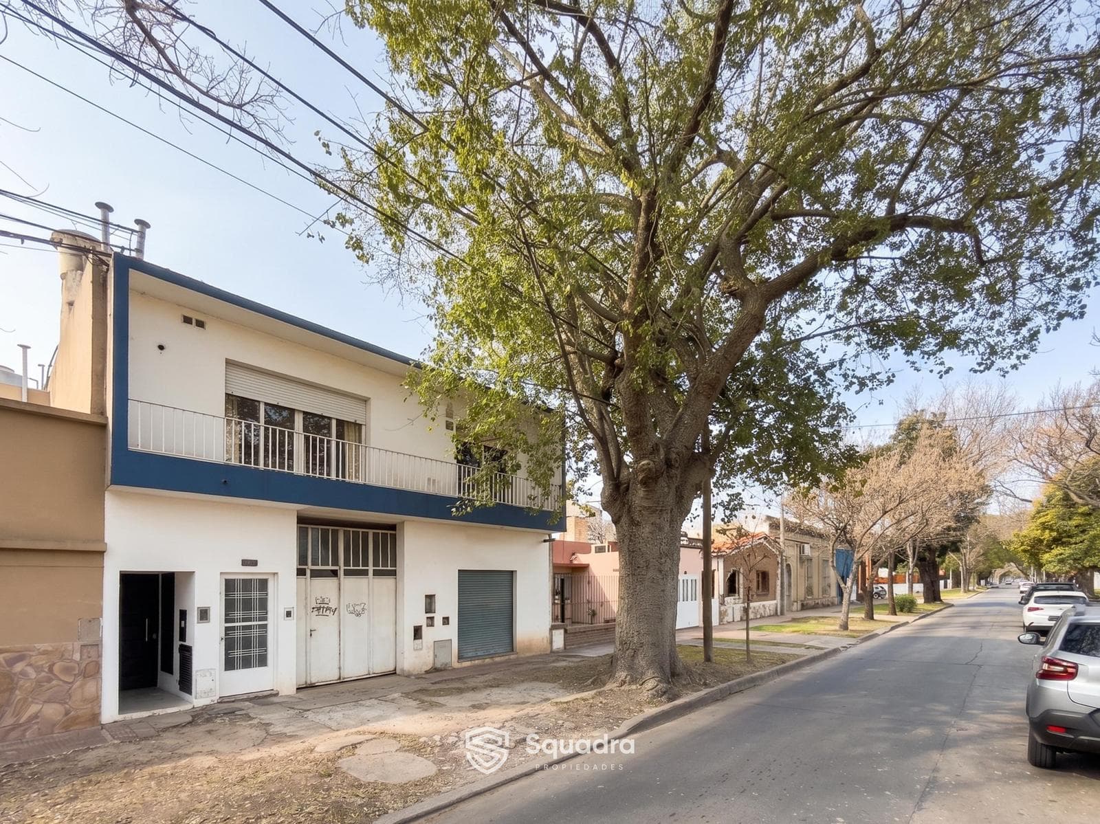 FOR SALE - 2-bedroom apartment with a wraparound balcony - Alberdi neighborhood, Rosario - QUALIFIES FOR A MORTGAGE.