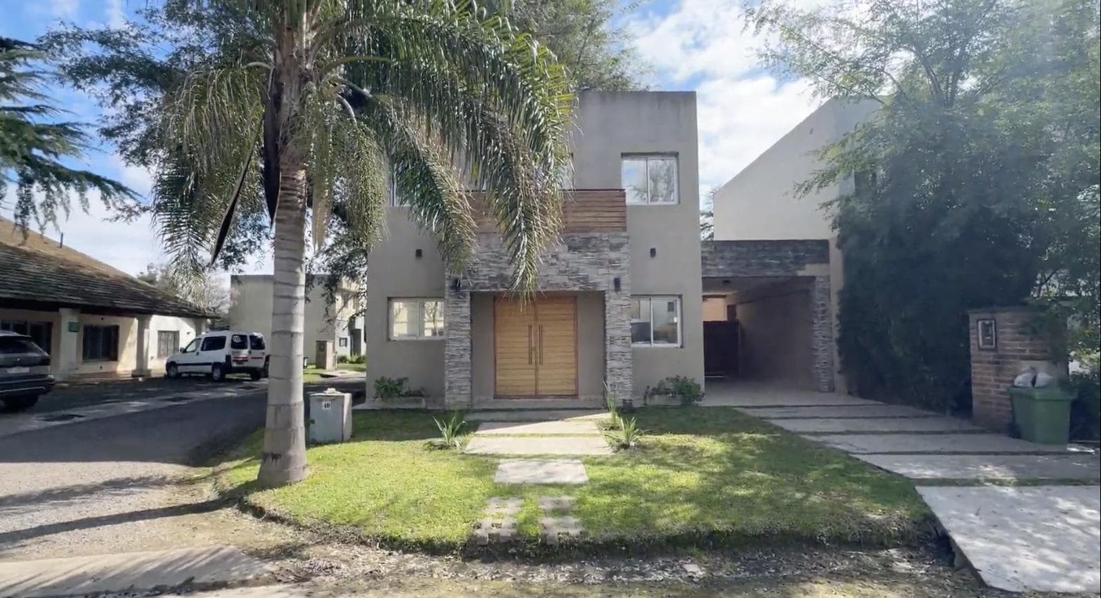 Casa en Venta - La Merecida, Pilar - 4 amb - Apto Credito