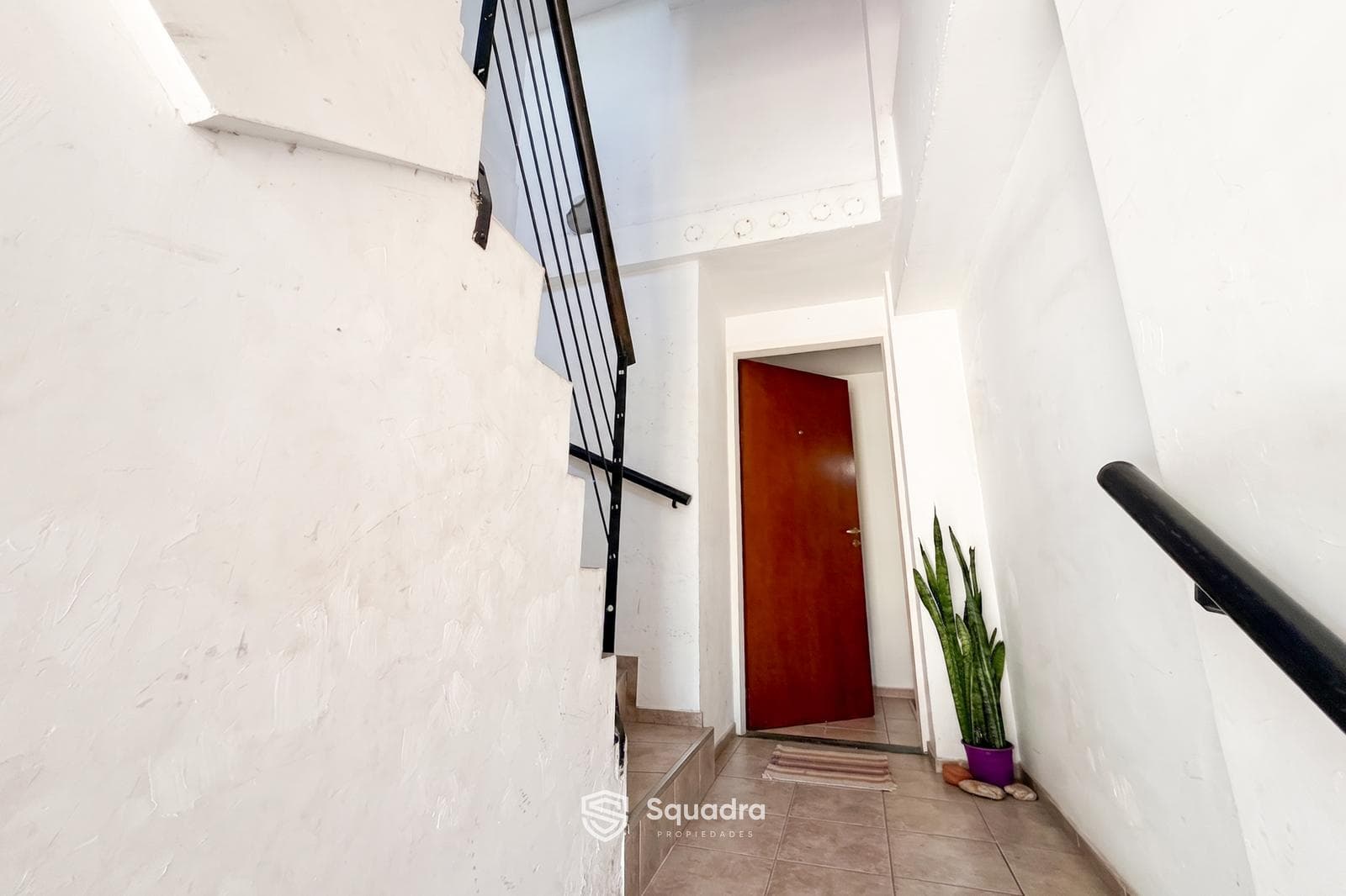 FOR SALE - 1-bedroom apartment with patio and barbecue area - Sarmiento, Rosario - QUALIFIES FOR MORTGAGE.