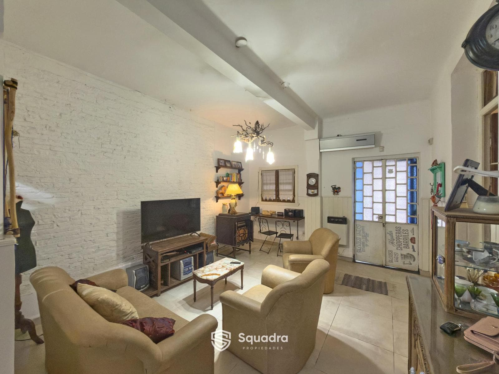 FOR SALE - 2-Bedroom House with Patio and BBQ Area - Belgrano Neighborhood, Rosario.