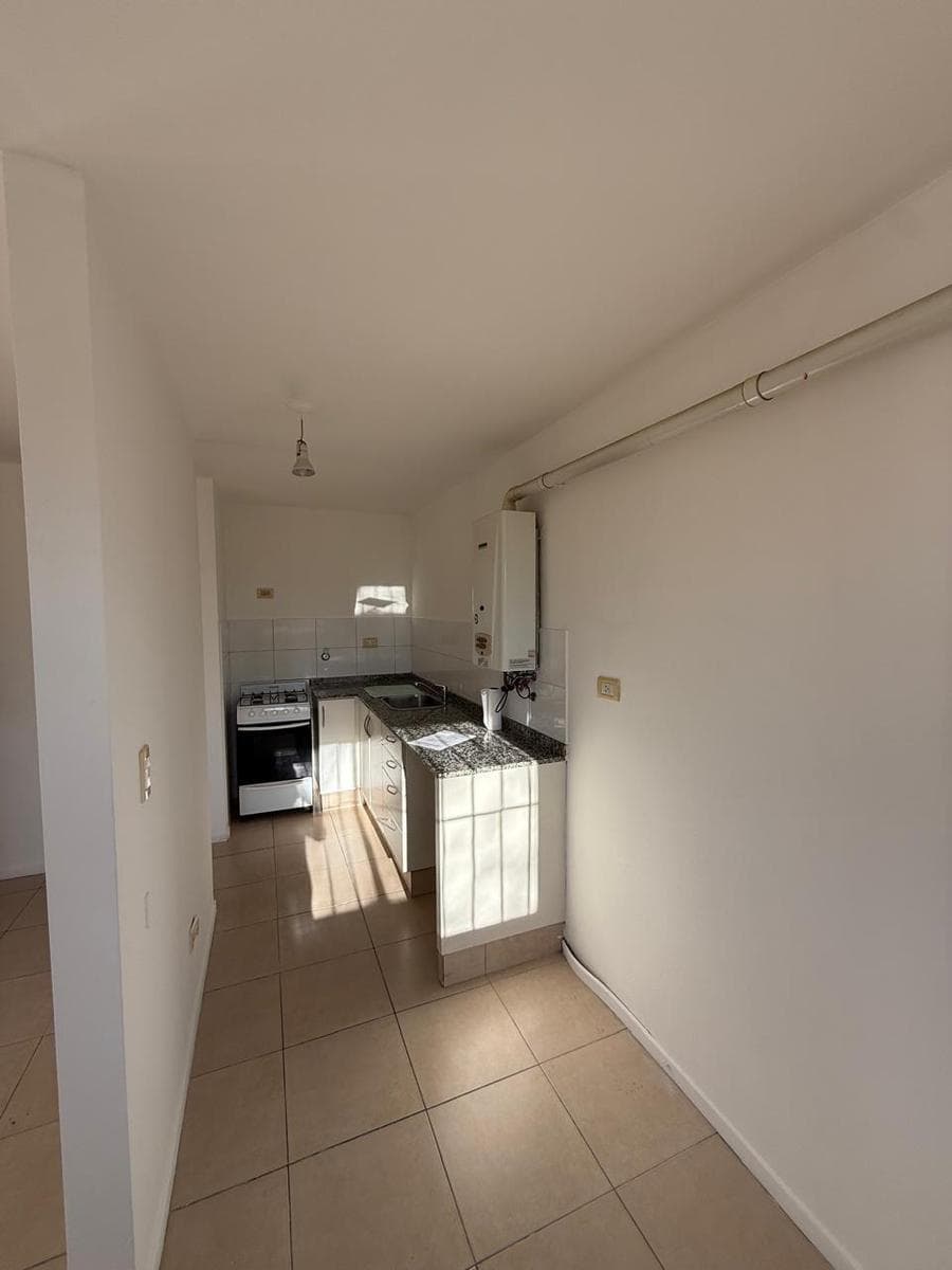 Spacious apartment for sale—on La Cañada