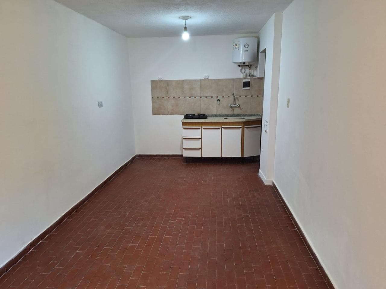 Studio apartment for rent just a few meters from San Juan Boulevard
