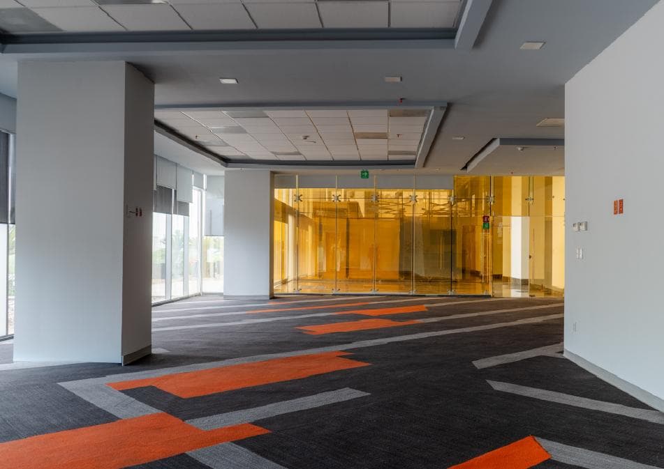FULLY FURNISHED OFFICE FOR RENT