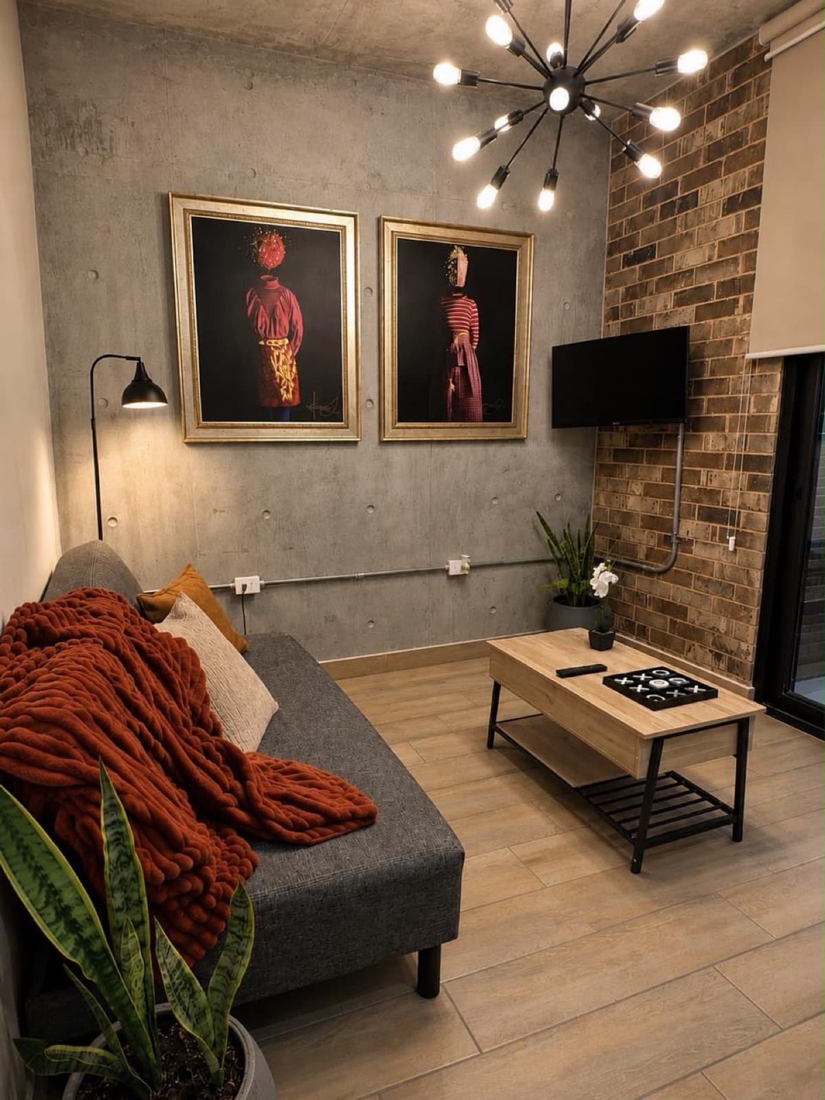 Apartment - Downtown