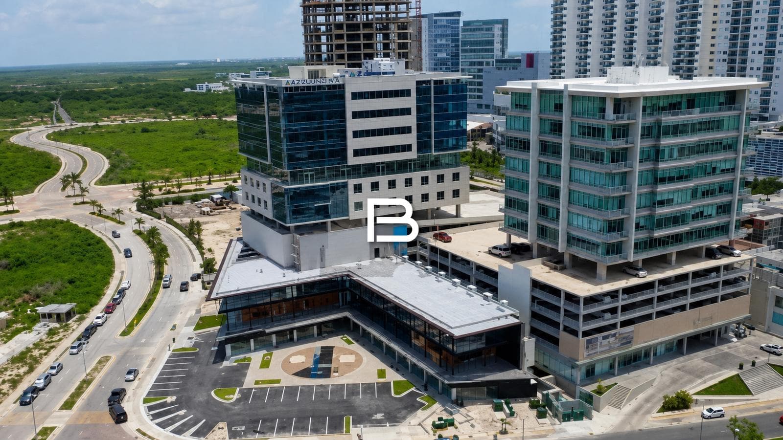 Office Space for Sale in the Azuna Building in Cancun