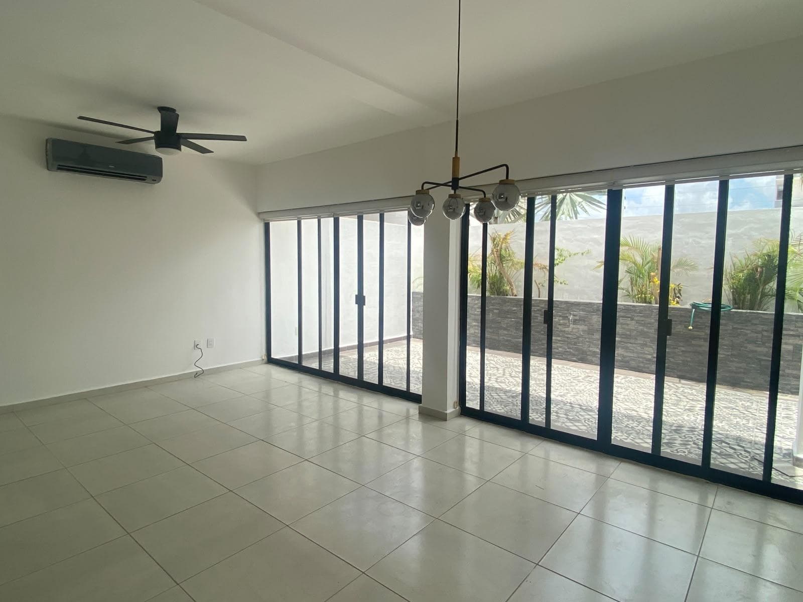 House for Rent, 3 Bedrooms, Maderos Residencial, Cancún.