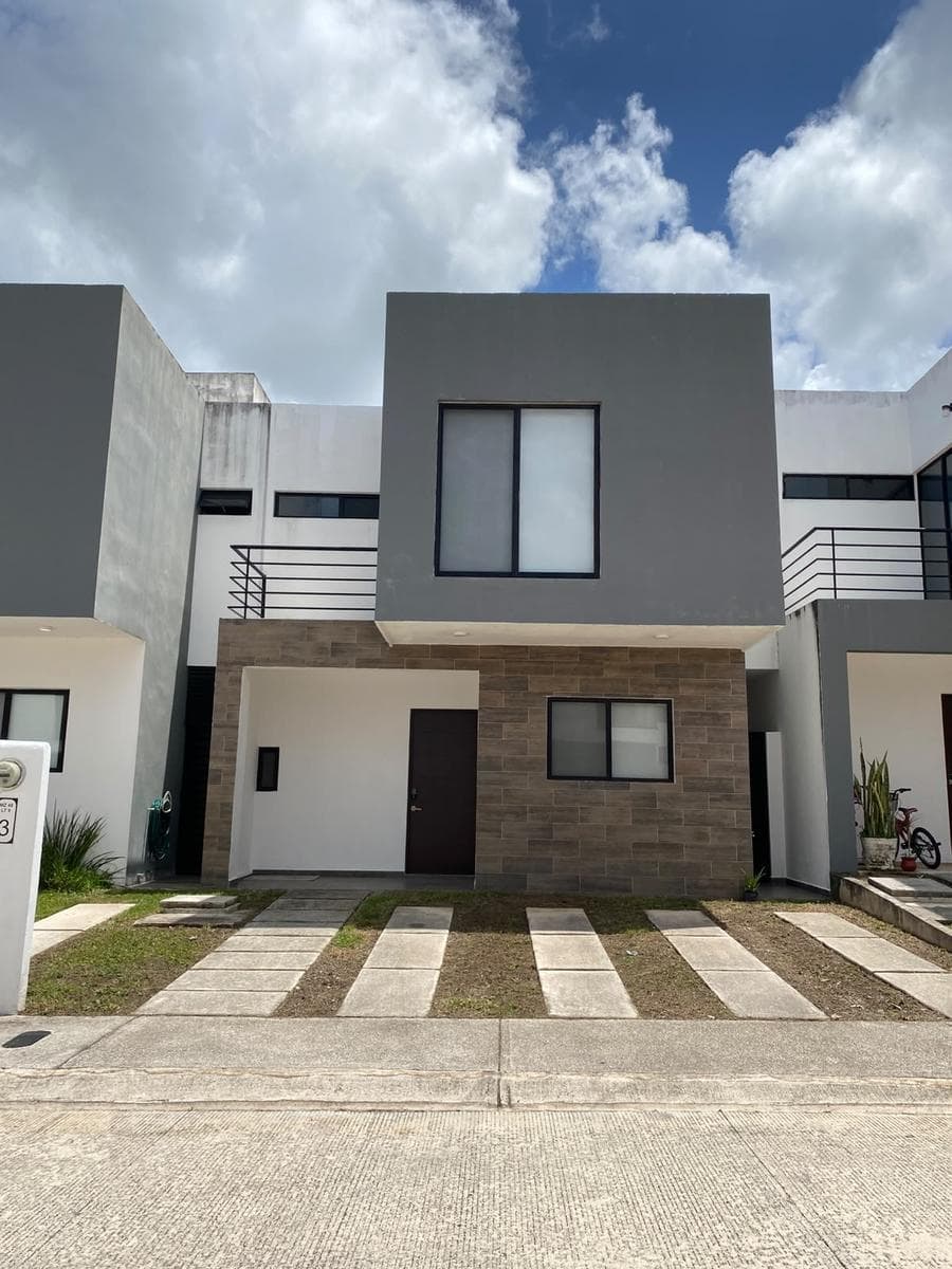 Casa en Renta, 3 Recámaras, , Maderos Residencial , Cancún.
