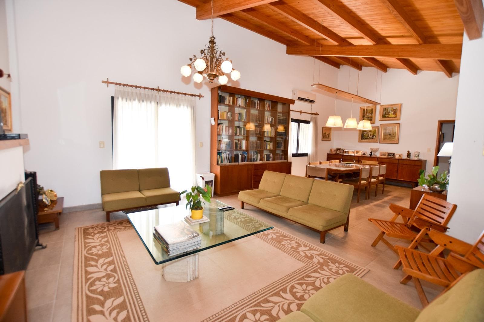 House for Sale: 2 Bedrooms; 1-Bedroom Apartment, Ground Floor, Mendiolaza