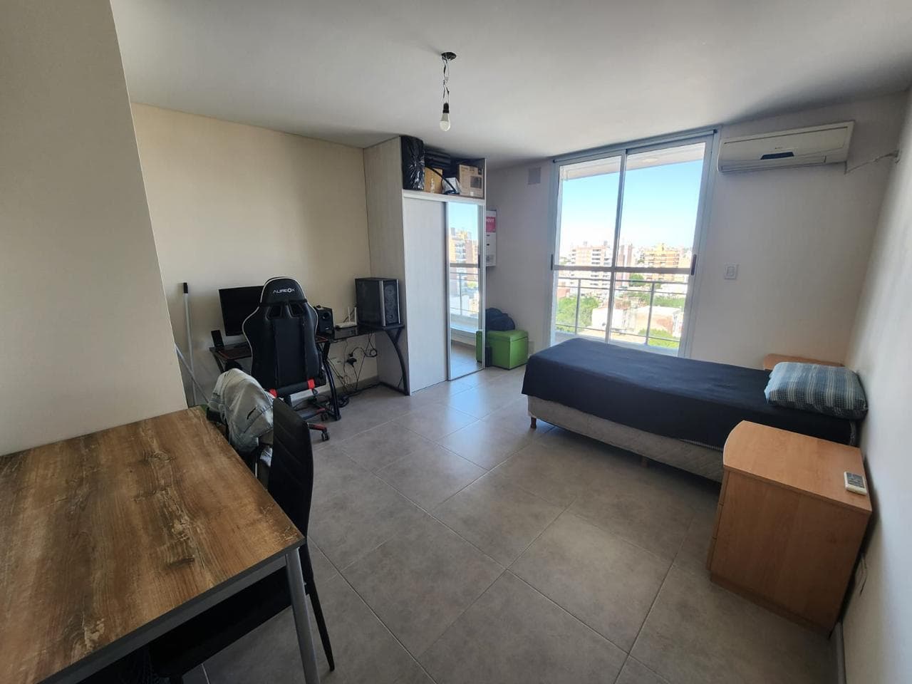 Studio Apartment with Pool - 1900 Buenos Aires Street