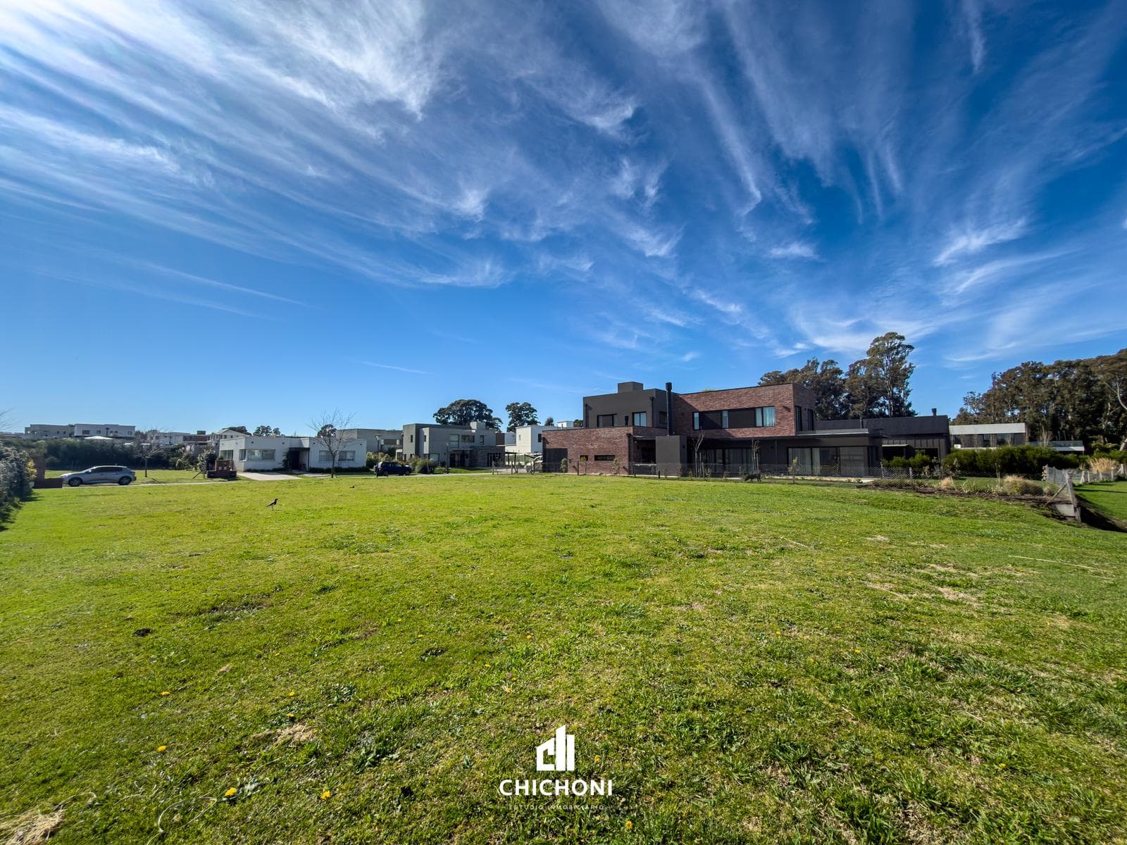 For Sale - Lot 247 with a Lake View - Rumencó Joven Gated Community
