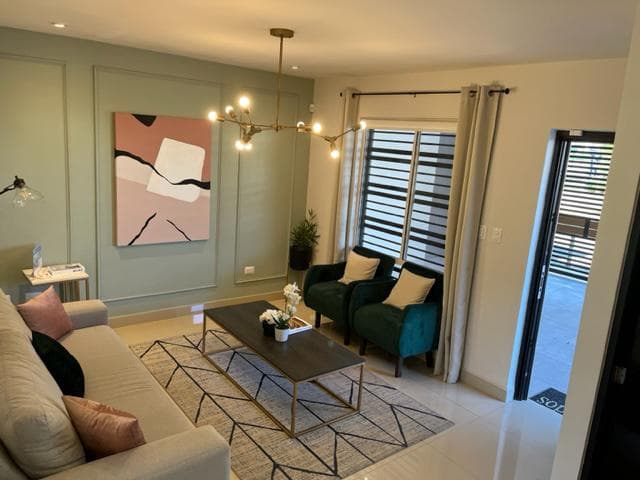House for Sale with High Capital Gain