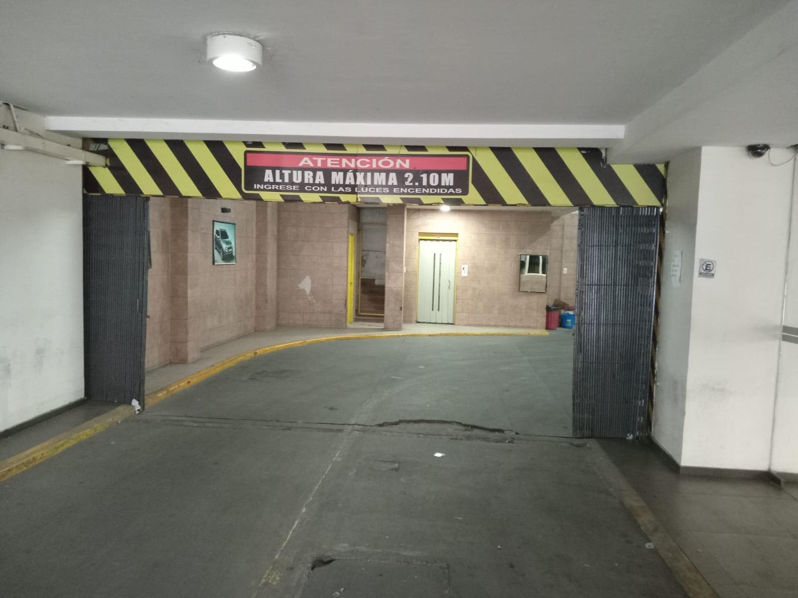 Garage for Sale in La Plata—Excellent Location.