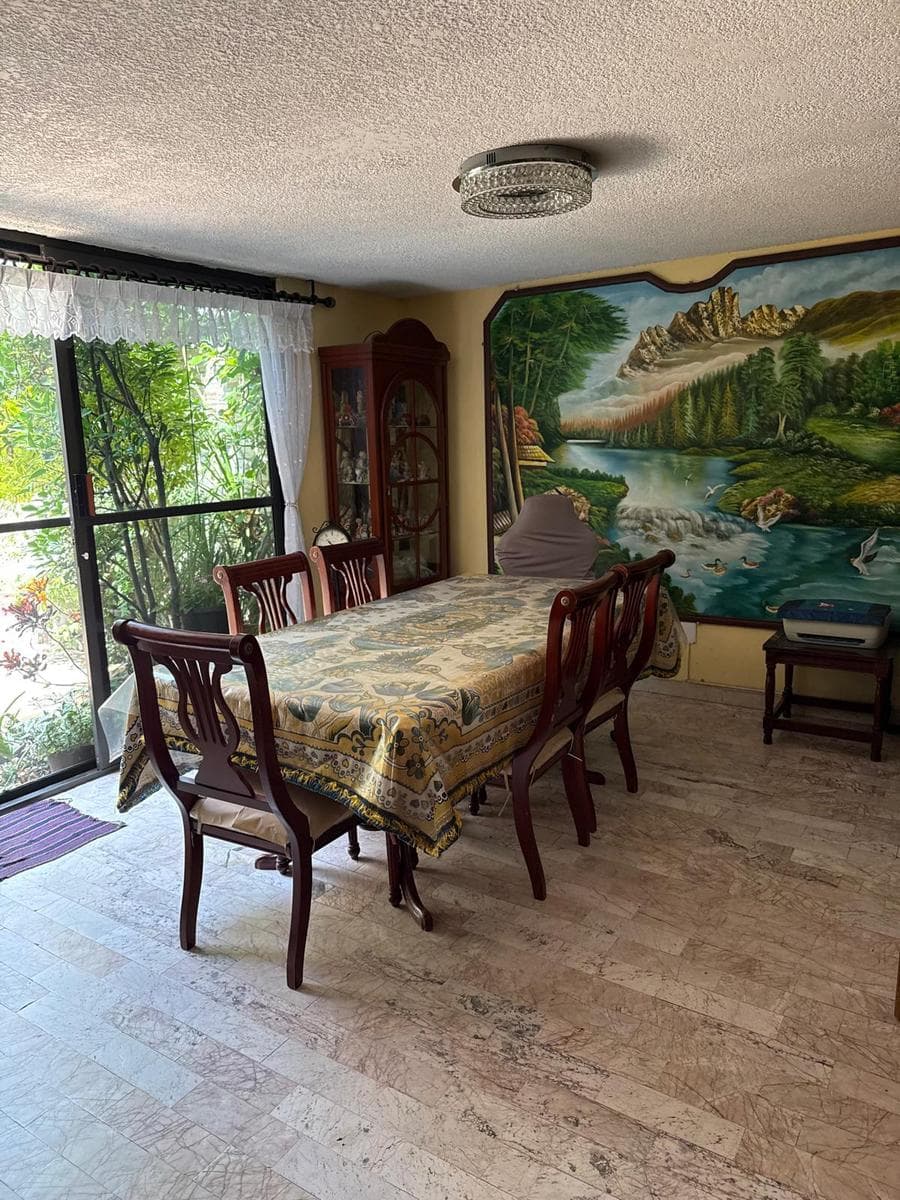 Casa en Venta en la Jardin Balbuena