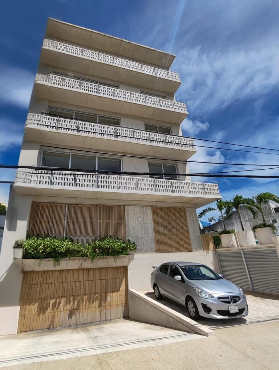 ESTUDIO EN RENTA AMUEBADO EN CANCUN AV. NADER PLANTA BAJA