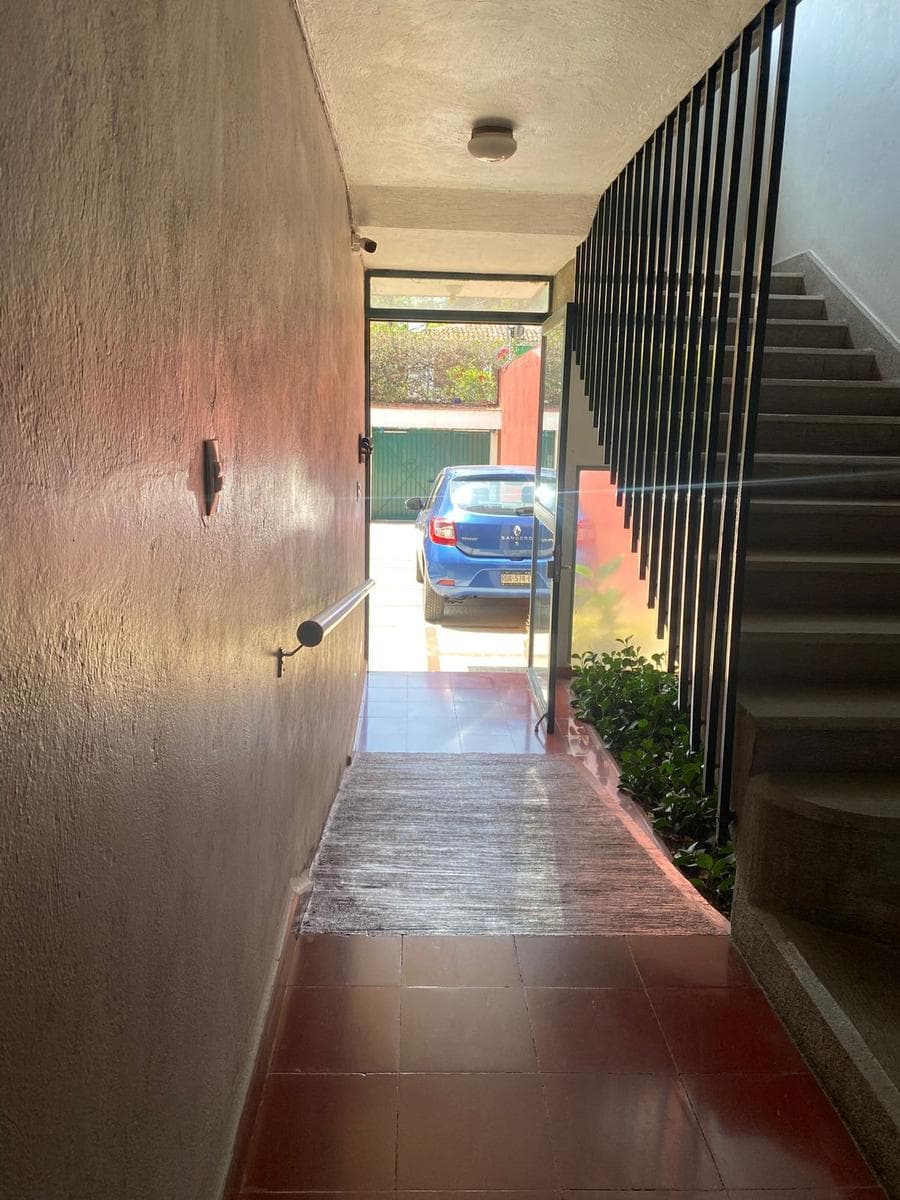DEPARTAMENTO EN VENTA, EN CUERNAVACA MOR, EN PRIVADA, CON PORTON ELECTRICO, ALARMA, Y ALBERCA