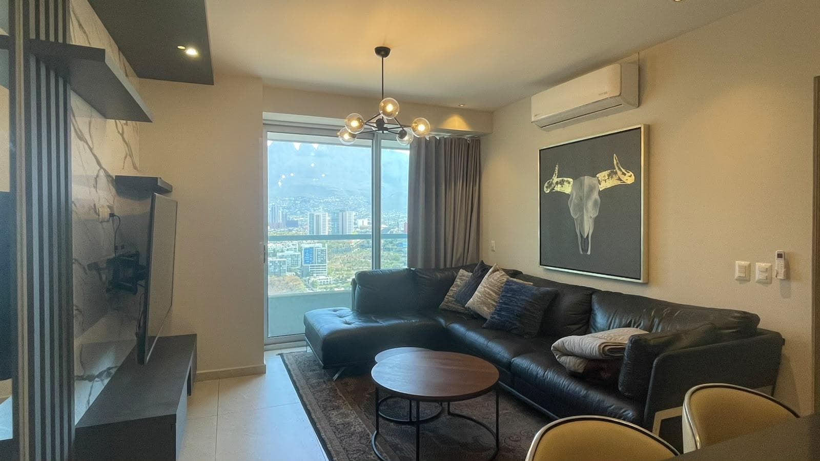 APARTMENT FOR RENT – TOP Torres Obispado