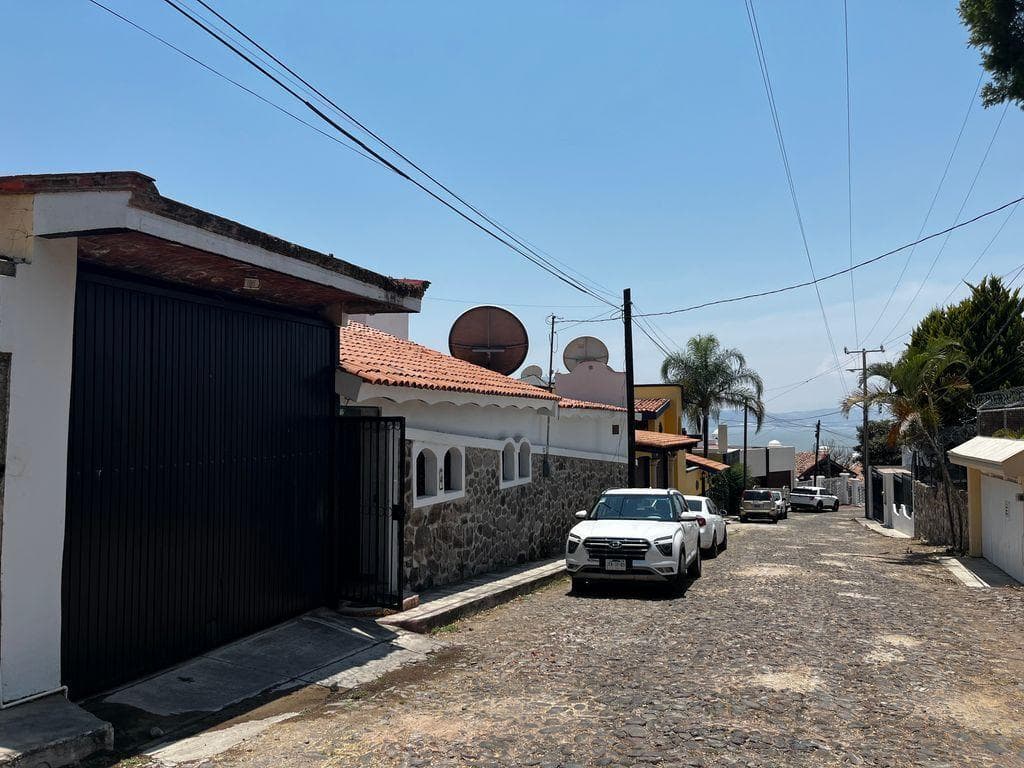 HOUSE FOR SALE IN CHULAVISTA, AJIJIC; SAN ANTONIO, TLACAYAPAN, CHAPALA