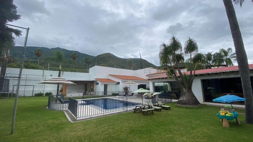 HOUSE FOR SALE IN AJIJIC, CHAPALA, JALISCO