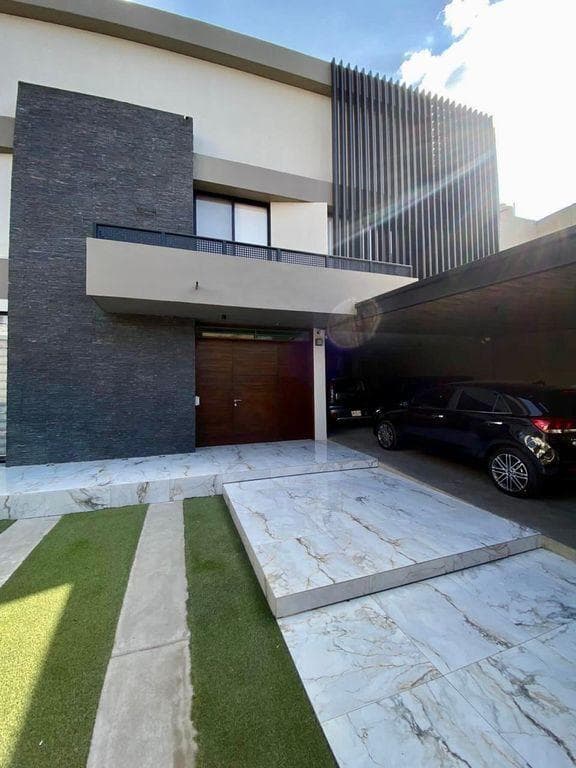 House for Sale in Vallarta Norte