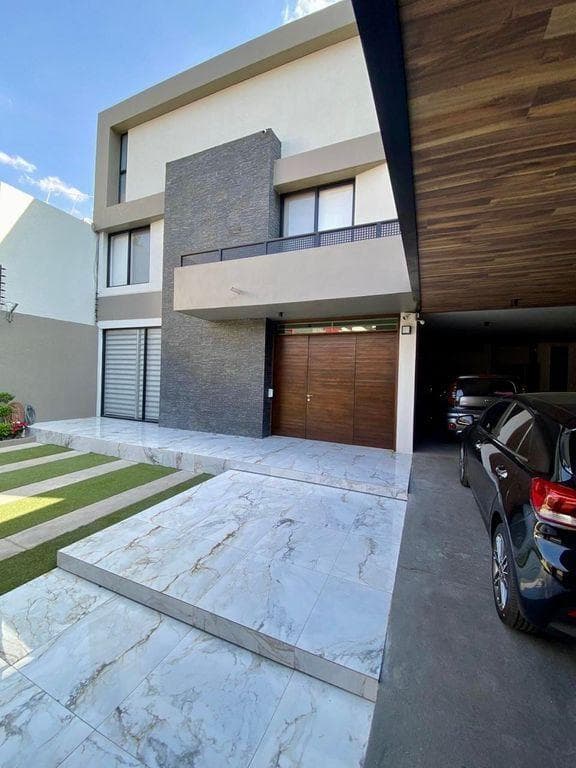 House for Sale in Vallarta Norte