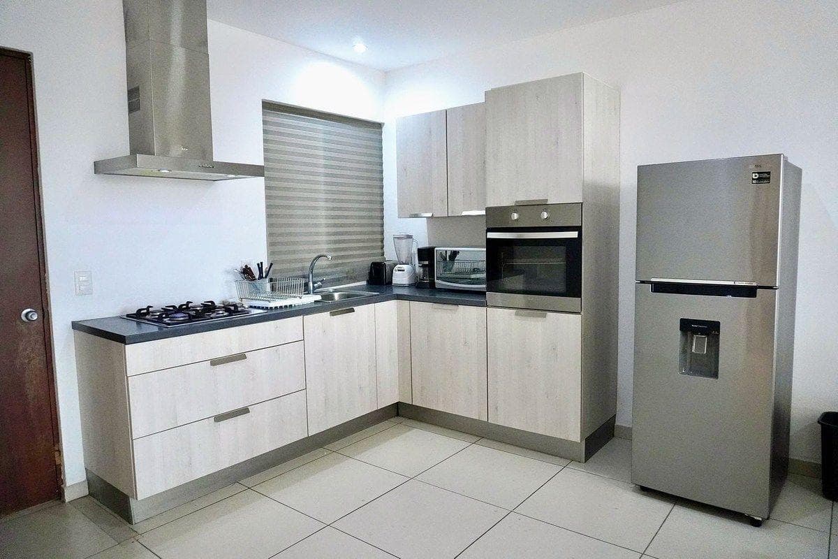 APARTMENT FOR SALE IN PUERTO VALLARTA, VIVERO CONDOMINIUM