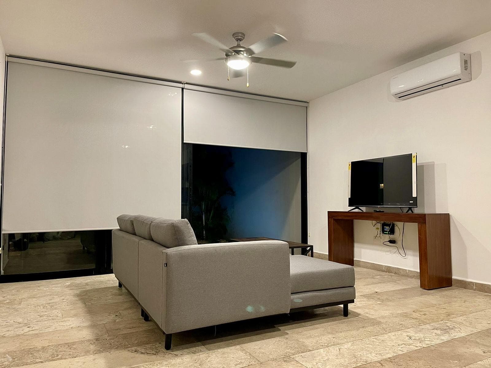 Townhouse amueblado y equipado en renta en privada