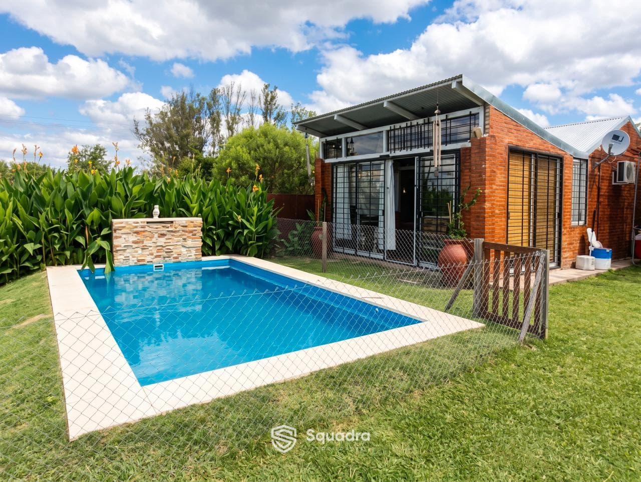 FOR SALE - 2-Bedroom House with Garden and Pool - Andino