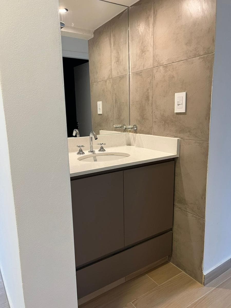 BRAND-NEW Apartment - 1 bedroom - Natural Gas