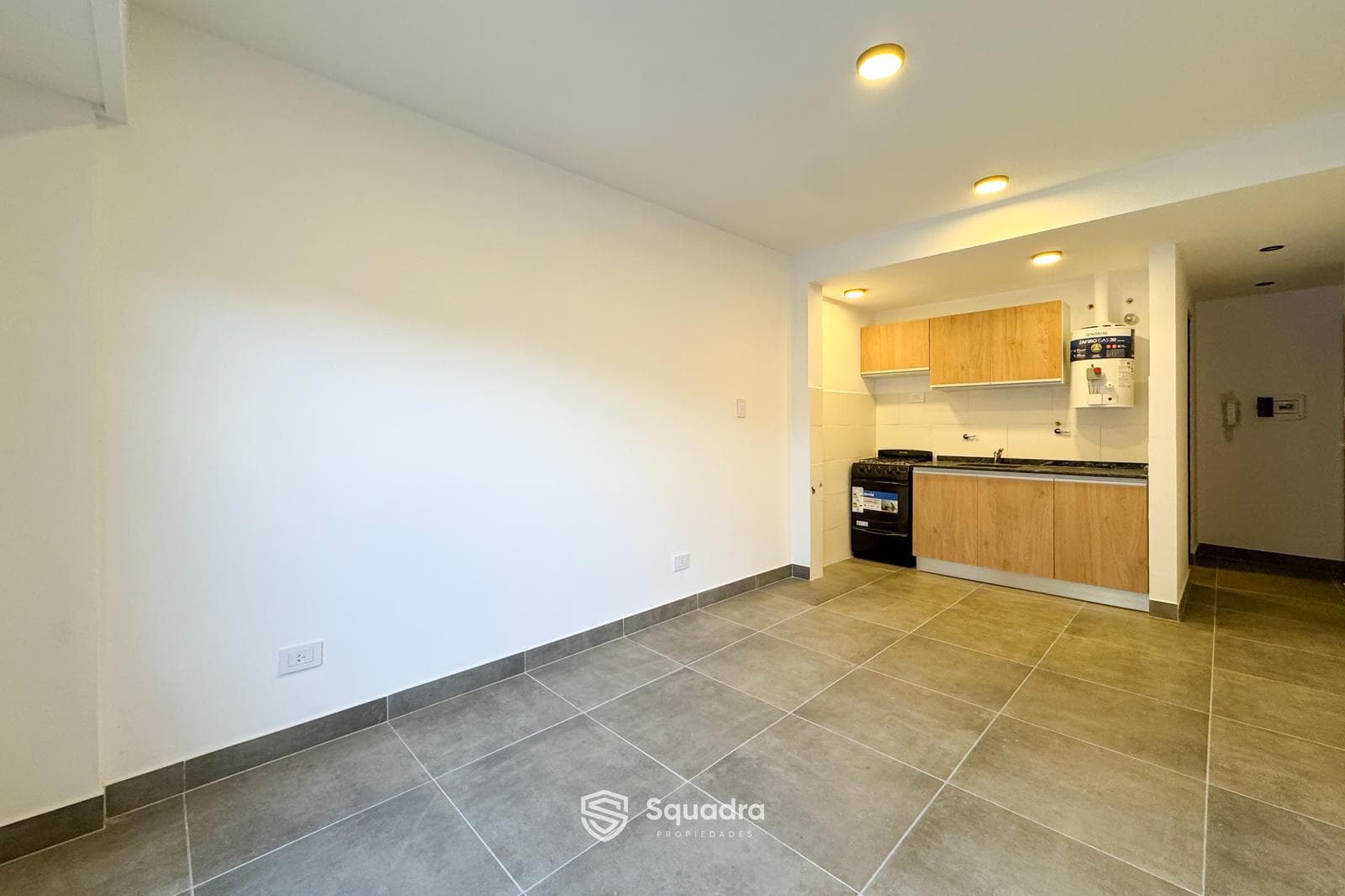 FOR SALE | FINANCING AVAILABLE - Brand-new studio apartment with a patio - Rep. de la Sexta neighborhood, Rosario.