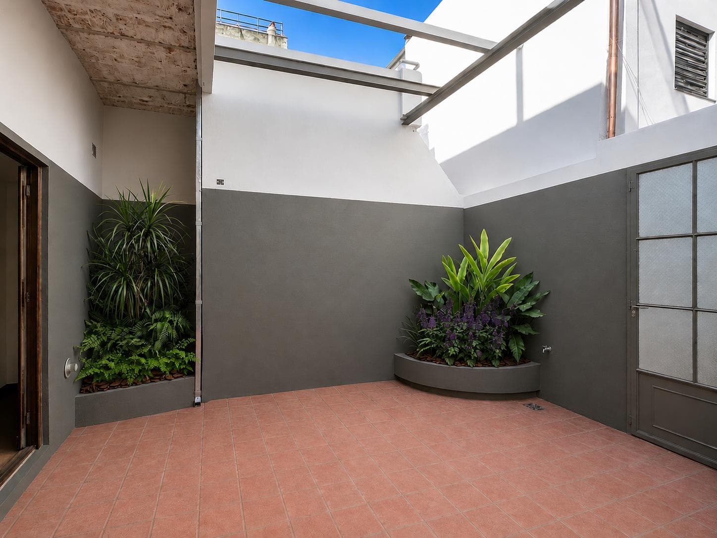 Fully Renovated Apartment in Villa Urquiza—EXCELLENT TERRACE
