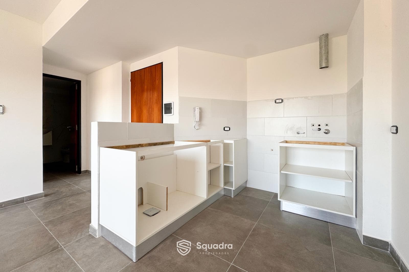 FOR SALE | FINANCING - 1-bedroom apartment with a balcony - Rep. de la Sexta neighborhood, Rosario.