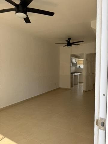 Unfurnished House for Rent in Jardines Del Sur 4, Flamboyan Model, Av. 135