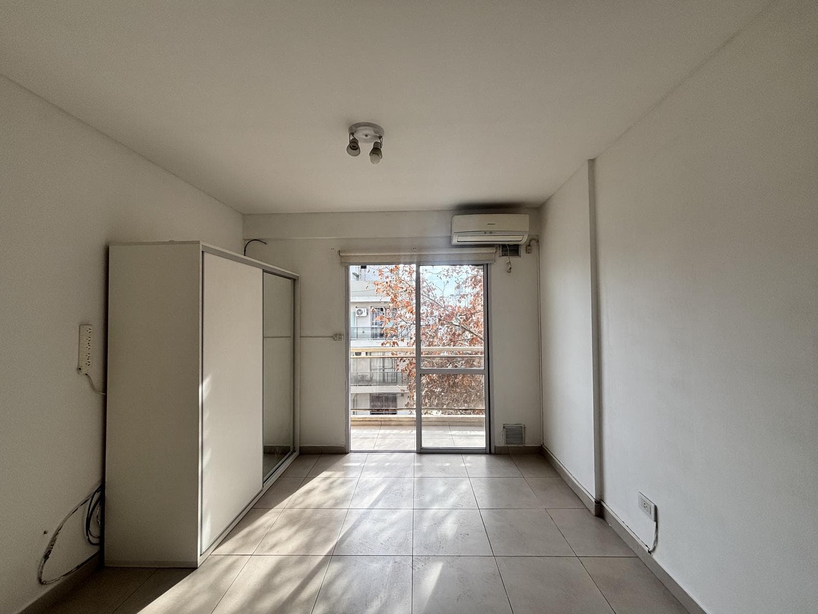 Studio Apartment for Sale in the Lourdes Neighborhood with a Private Patio and Balcony