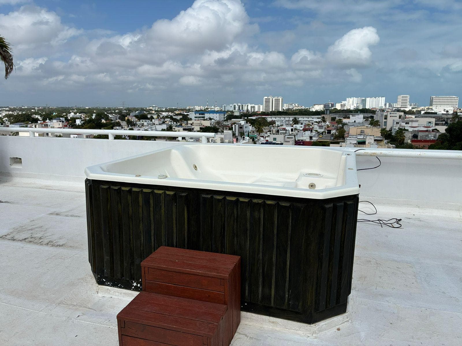 APARTMENT FOR RENT AT MALI LOFTS, LAS AMERICAS RESIDENTIAL COMPLEX, CANCUN, AV COLOSIO