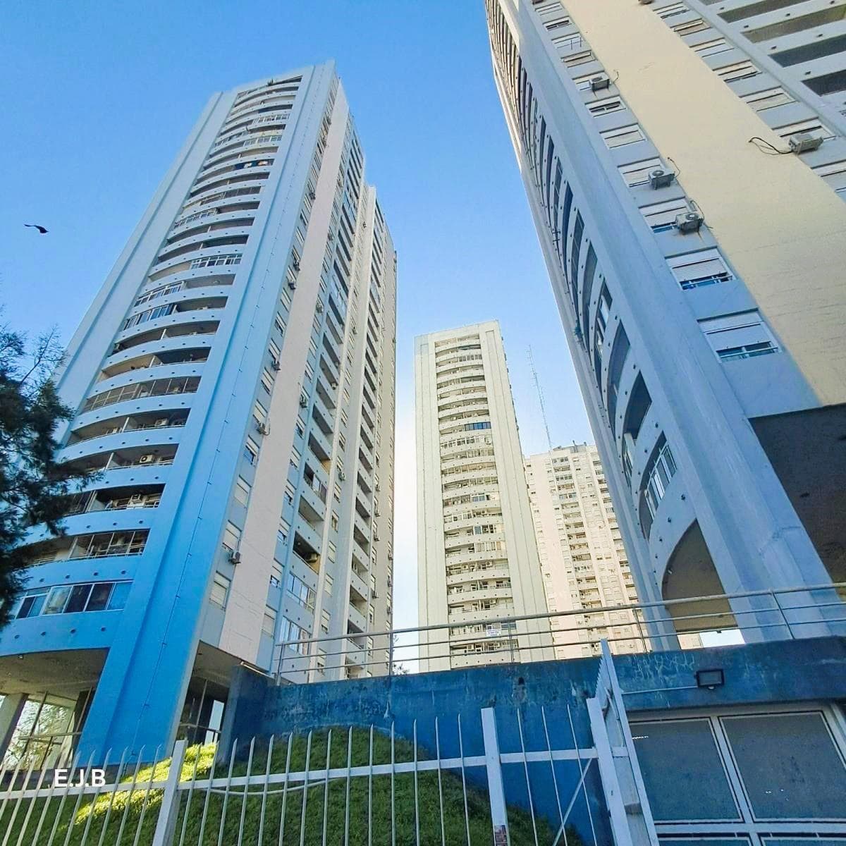 VENTA DEPARTAMENTO 3 AMBIENTES TORRES PUEYRREDÓN AVELLANEDA