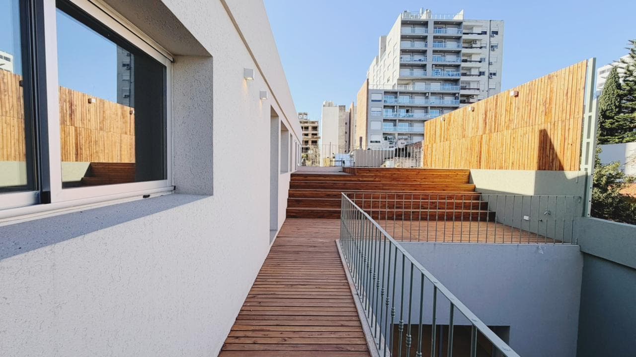 House with a terrace and pool