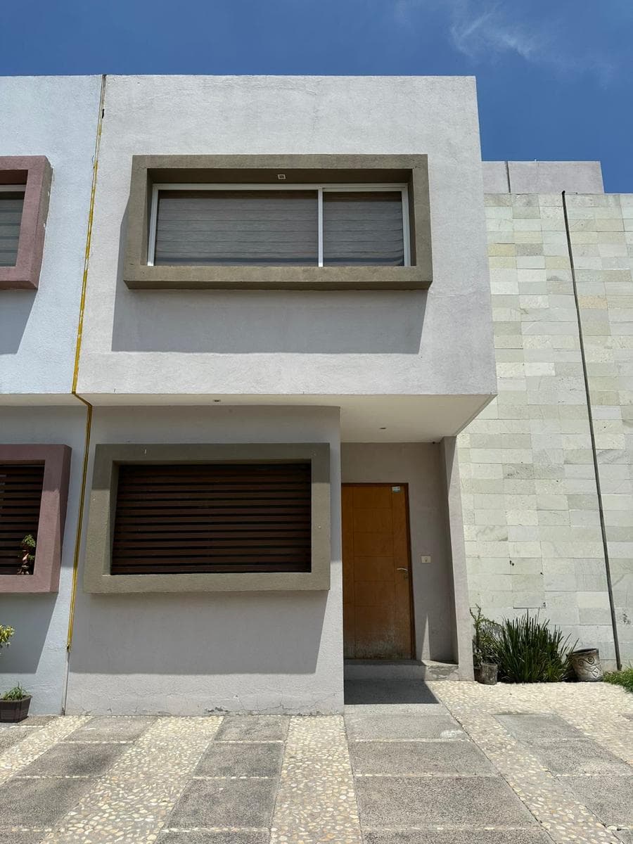 Spacious, Fully Furnished House for Rent in Cantabria Residencial, Querétaro, in a Condominium