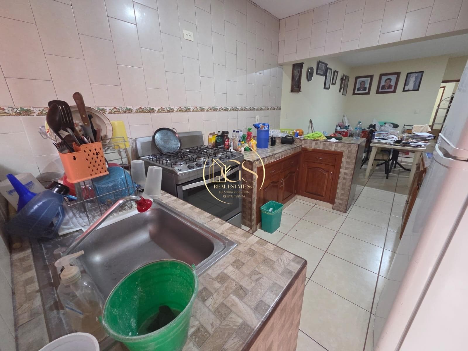 HOUSE FOR SALE IN LA MISIÓN CELAYA