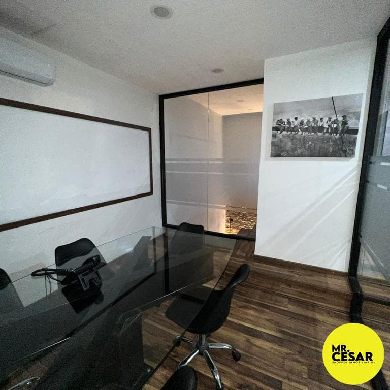 Modern office spaces for sale in Colonia Las Quintas