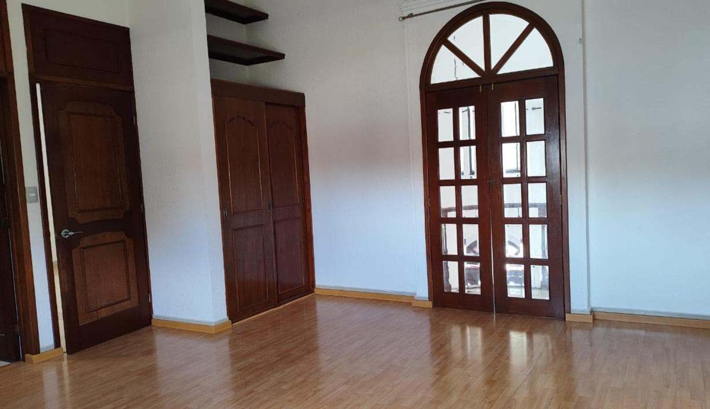 House for sale in San Mateo Otzacatipan, Toluca.