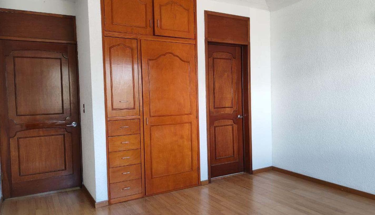 House for sale in San Mateo Otzacatipan, Toluca.